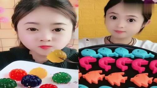 美女吃瓜好可爱,可爱美女吃瓜瞬间